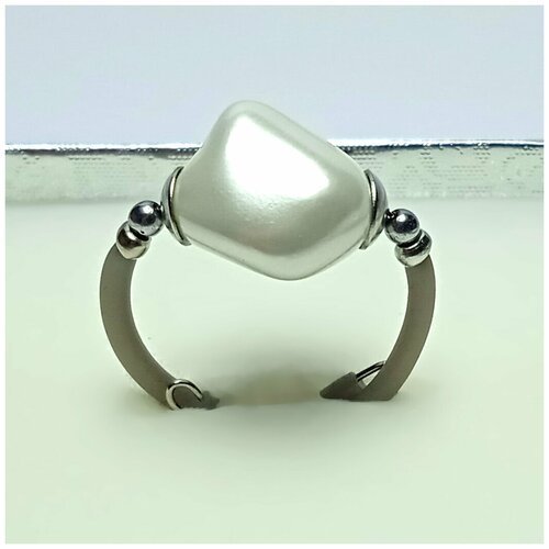 Кольцо с жемчугом безразмерное ручной работы от AV Jewelry