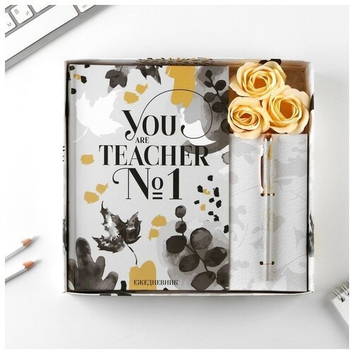 Подарочный набор ежедневник и мыльные лепестки 'YOU are the BEST TEACHER'