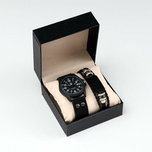 Мужской подарочный набор 'Волк' 2 в 1: наручные часы, браслет 10068407