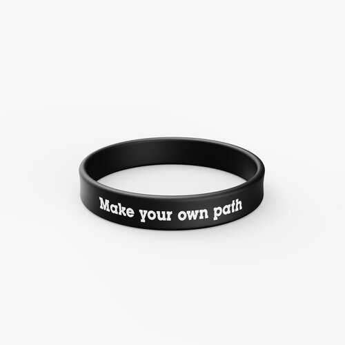 Силиконовый браслет с надписью 'Make your own path'. Цвет черный, размер L.